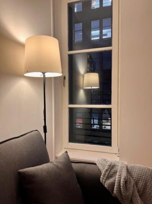 Trendy One Bedroom Apartment Glasgow Buitenkant foto