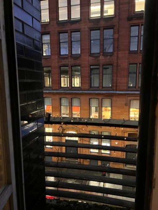 Trendy One Bedroom Apartment Glasgow Buitenkant foto